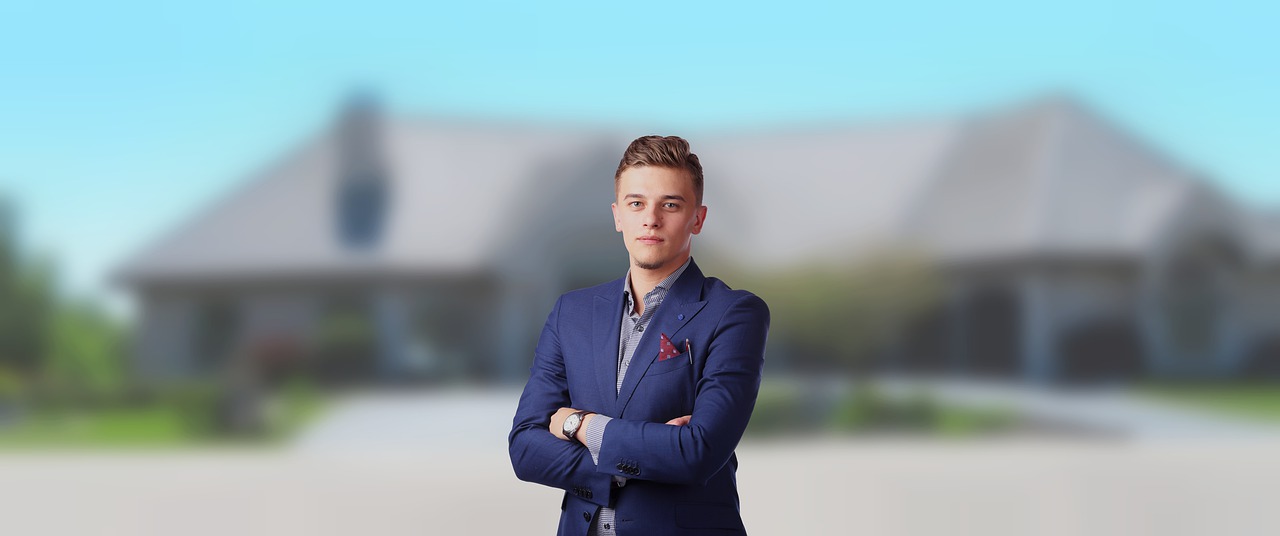 real estate agent